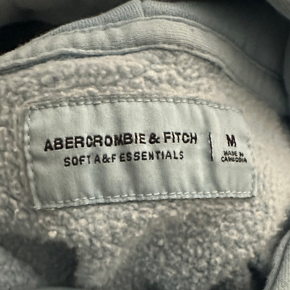 Abercrombie Essential Popover Light Blue Size M - Picture 4 of 6